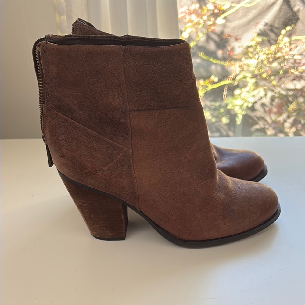 Arturo Chiang Brown Heeled Boots